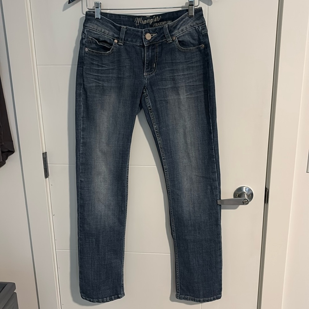 Wrangler Straight Leg Size 28